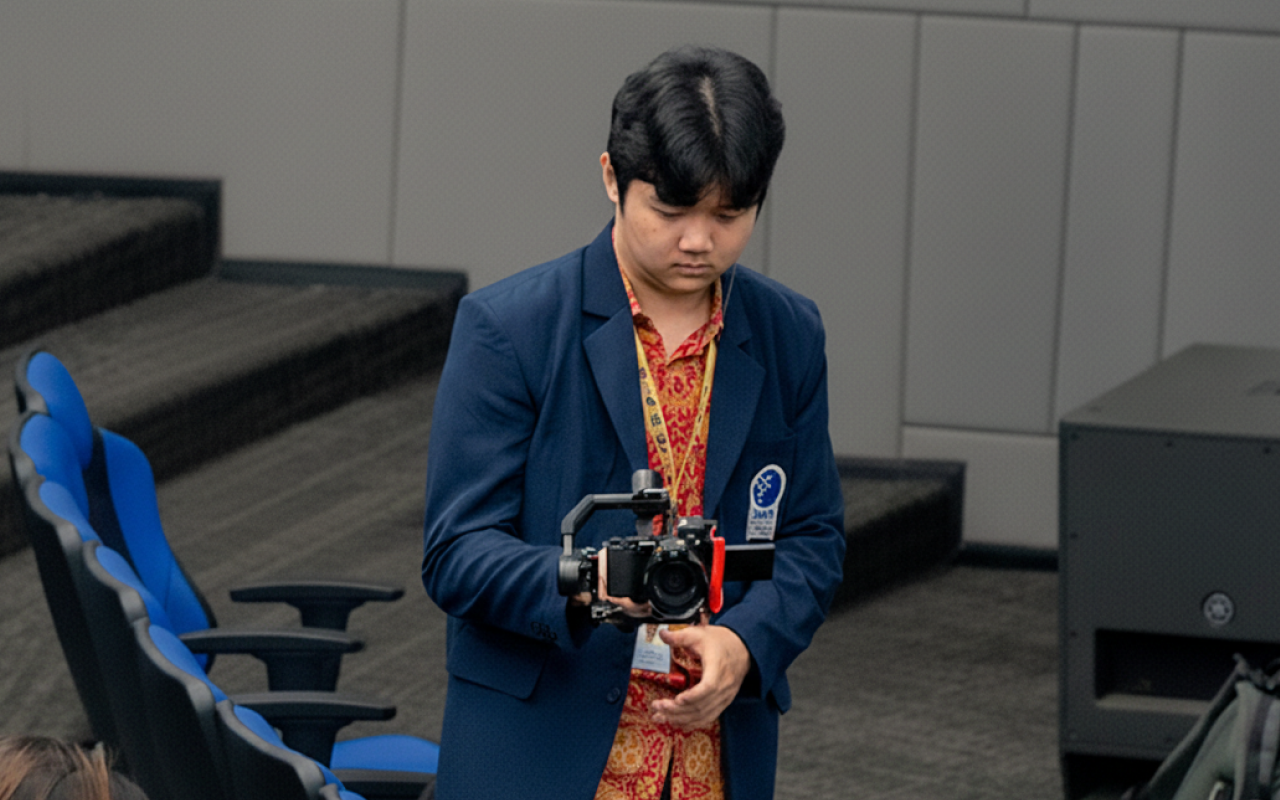 Grant - Post Production Designer